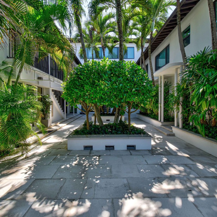 Palm Beach penthouse -SBP HOMES-