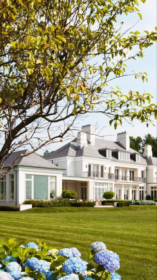 Take a look at our coastal Connecticut project, featured on the cover of @luxemagazine 

Set along the Connecticut coastline in Westport, this waterfront residence was conceived as a true forever home — not simply a retreat, but a place where everyday life could unfold alongside family, longtime friends, grandchildren, and the rhythm of the water.

Designed to feel both timeless and deeply livable, the home opens seamlessly toward Long Island Sound through expansive windows, terraces, and light-filled interiors connected to the surrounding landscape. Classical architectural forms and carefully crafted details are balanced with warmth, comfort, and an understated sense of ease.
Thank you @jileditsluxe

Built by @sbphomes 
Architecture: @mitchell_studio 
Interior Design: @dkda 
Landscape Architecture: @hoblynandco 
Styling: @dorciakelley
Interior Photography: @petermurdock_photo 
Exterior Photography: @timlenzphoto 

#coastalhome #luxemagazine #sbphomes